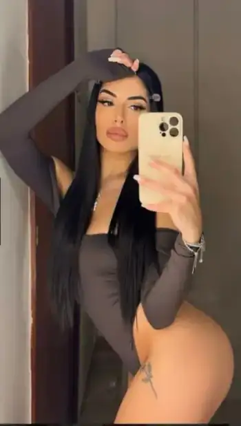 Dinek Escort Kadın - Mega Vip Alanya Escort Model